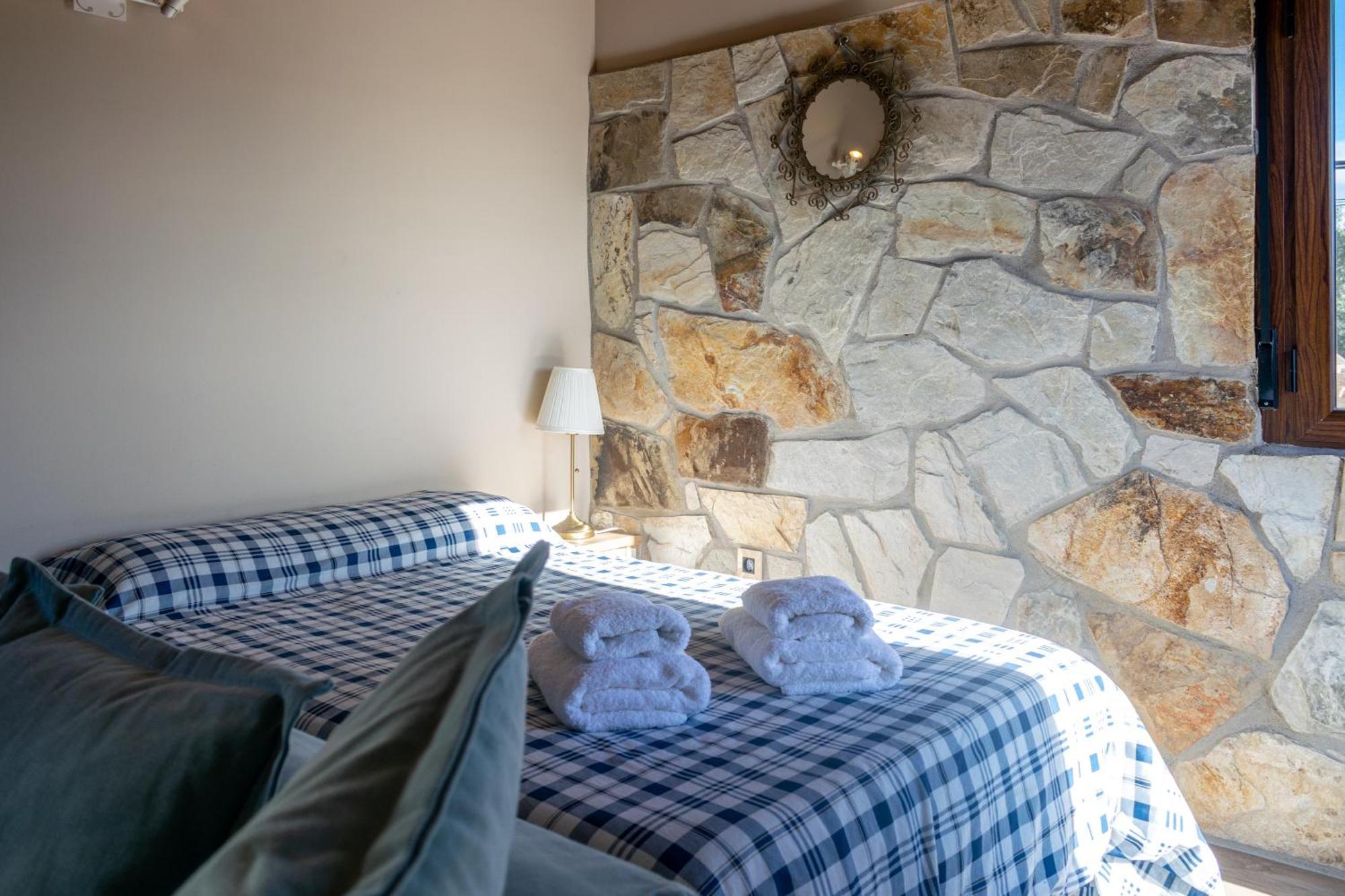 Holiday home Madre Maravillas Navalcan